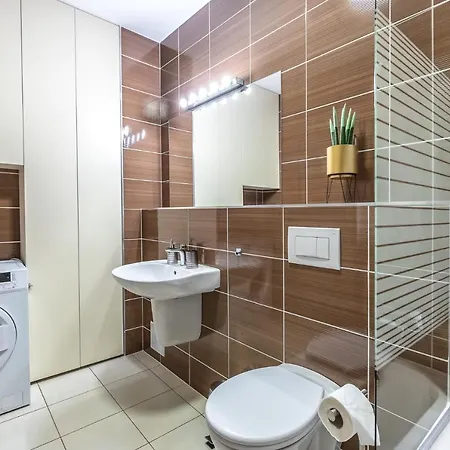 Tampa Gardens Sunny - Adults Only * Braşov